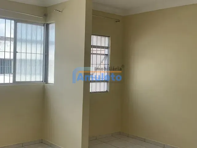 Apartamento 2 quartos e 1 banheiro, para alugar, no bairro Iputinga em Recife