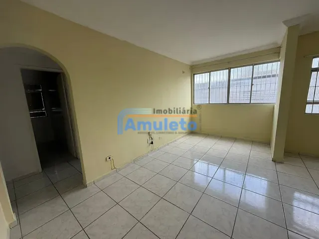 Apartamento 2 quartos e 1 banheiro, para alugar, no bairro Iputinga em Recife