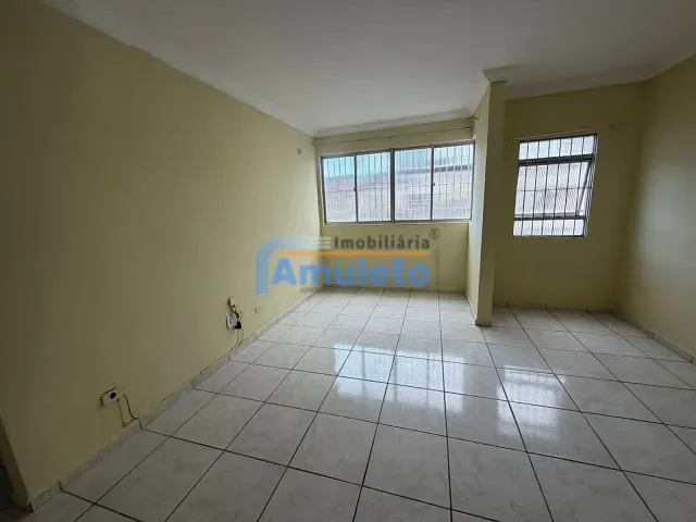 Apartamento 2 quartos e 1 banheiro, para alugar, no bairro Iputinga em Recife