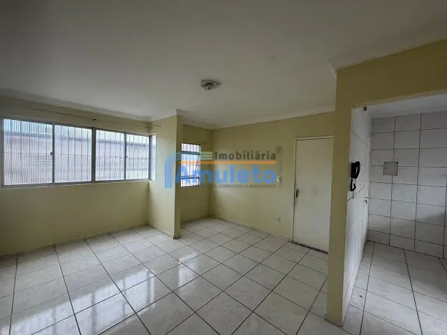 Apartamento 2 quartos e 1 banheiro, para alugar, no bairro Iputinga em Recife