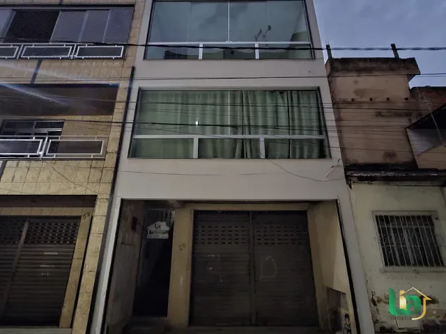 Apartamento 2 quartos e 1 banheiro, para alugar, no bairro Barra em Muriaé