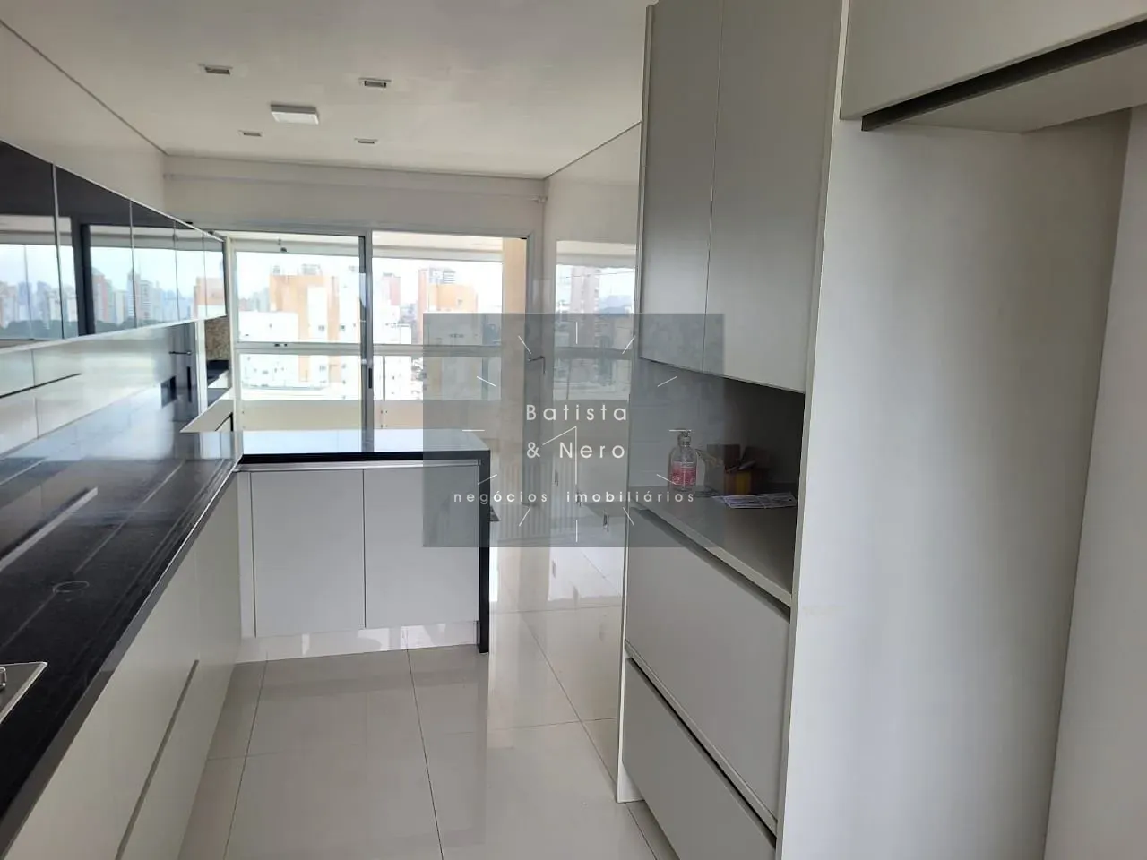 Apartamento, 3 quartos, 211 m² - Foto 5