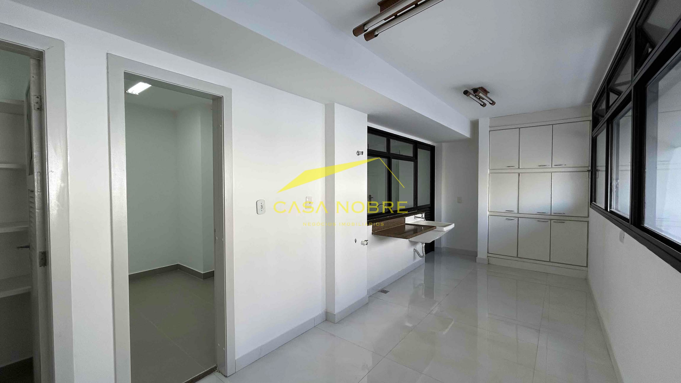 Apartamento à venda e aluguel com 4 quartos, 220m² - Foto 21