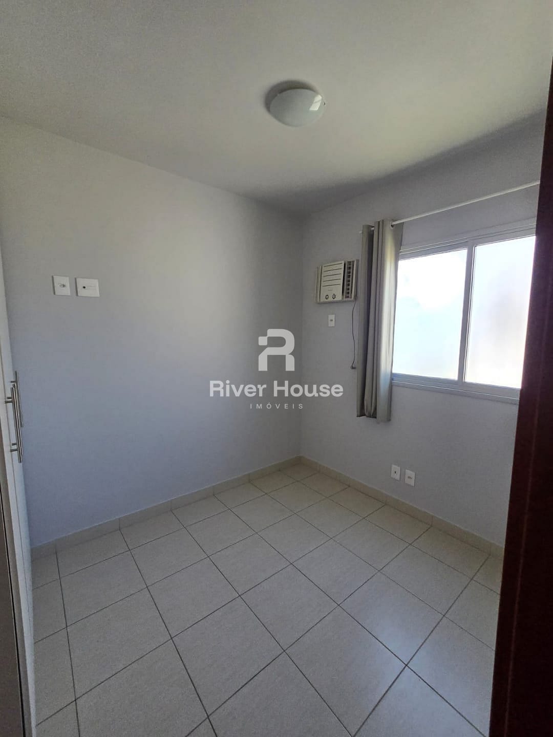 Apartamento para alugar com 3 quartos, 77m² - Foto 10