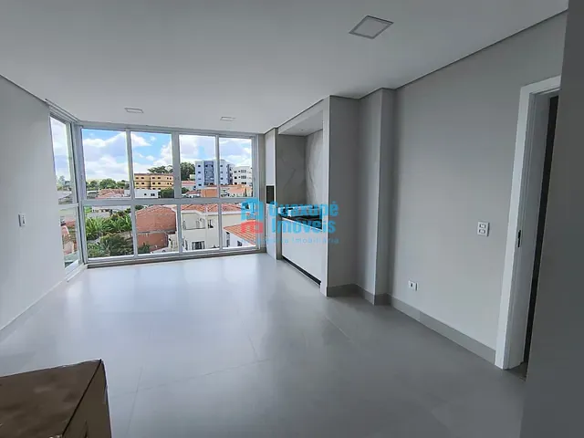 Apartamento com 104m² 3 quartos e 2 banheiros, à venda, no bairro Parque do Lago em Guaxupé