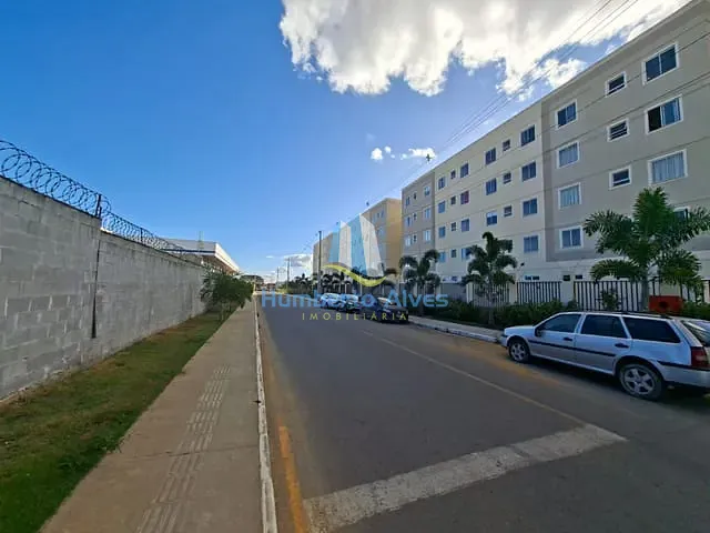 Apartamento 2 quartos e 1 banheiro, para alugar, no bairro Candeias em Vitória da Conquista