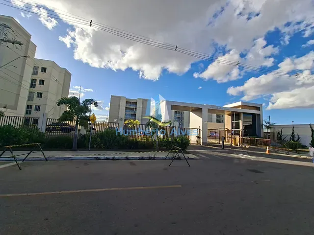Apartamento 2 quartos e 1 banheiro, para alugar, no bairro Candeias em Vitória da Conquista