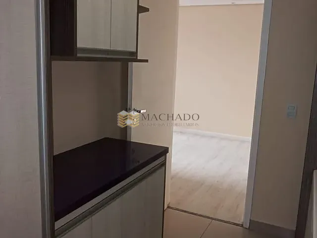 Apartamento 2 quartos e 1 banheiro, à venda, no bairro Caxambu em Jundiaí