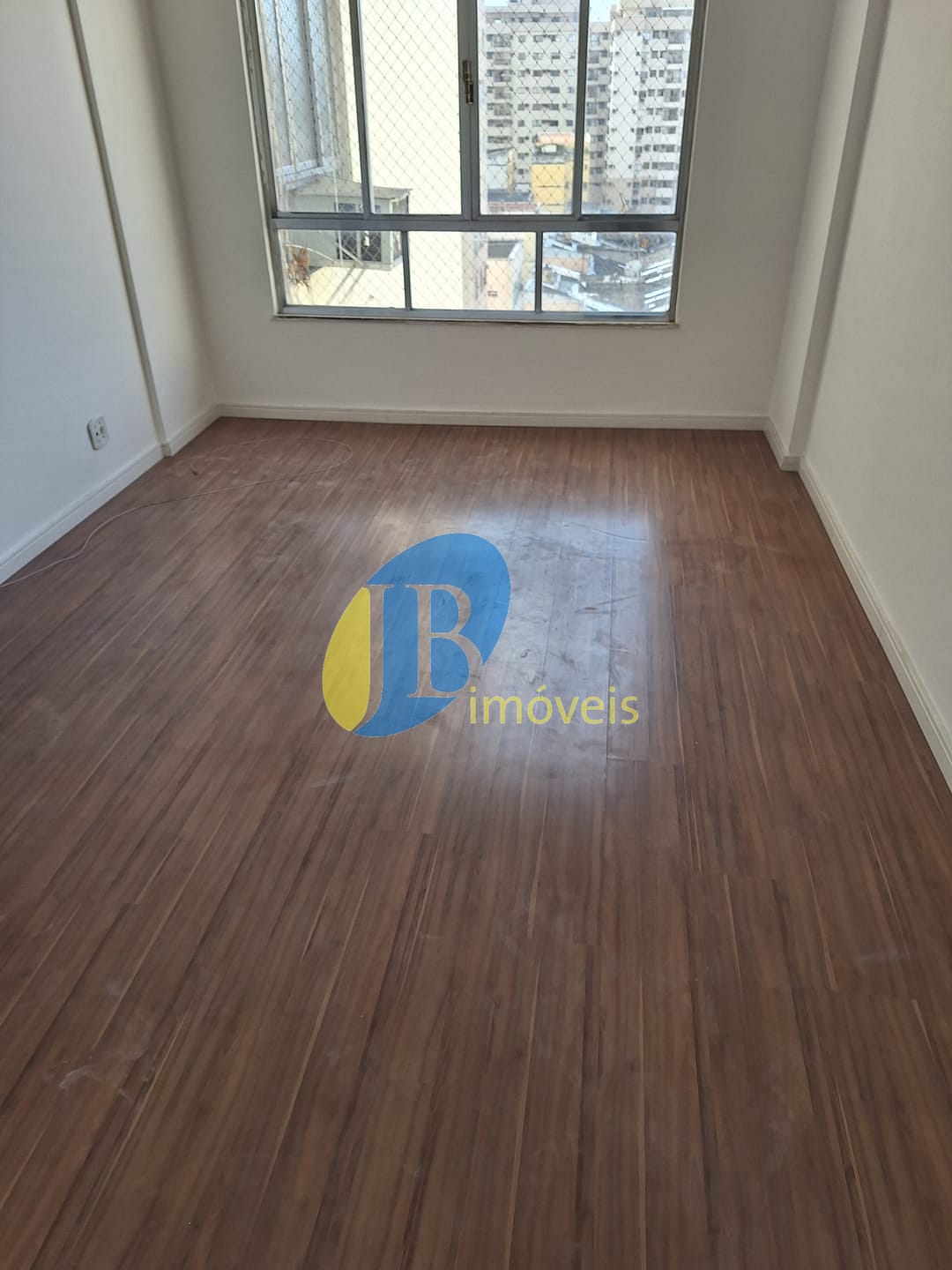 Apartamento para alugar com 2 quartos, 76m² - Foto 5