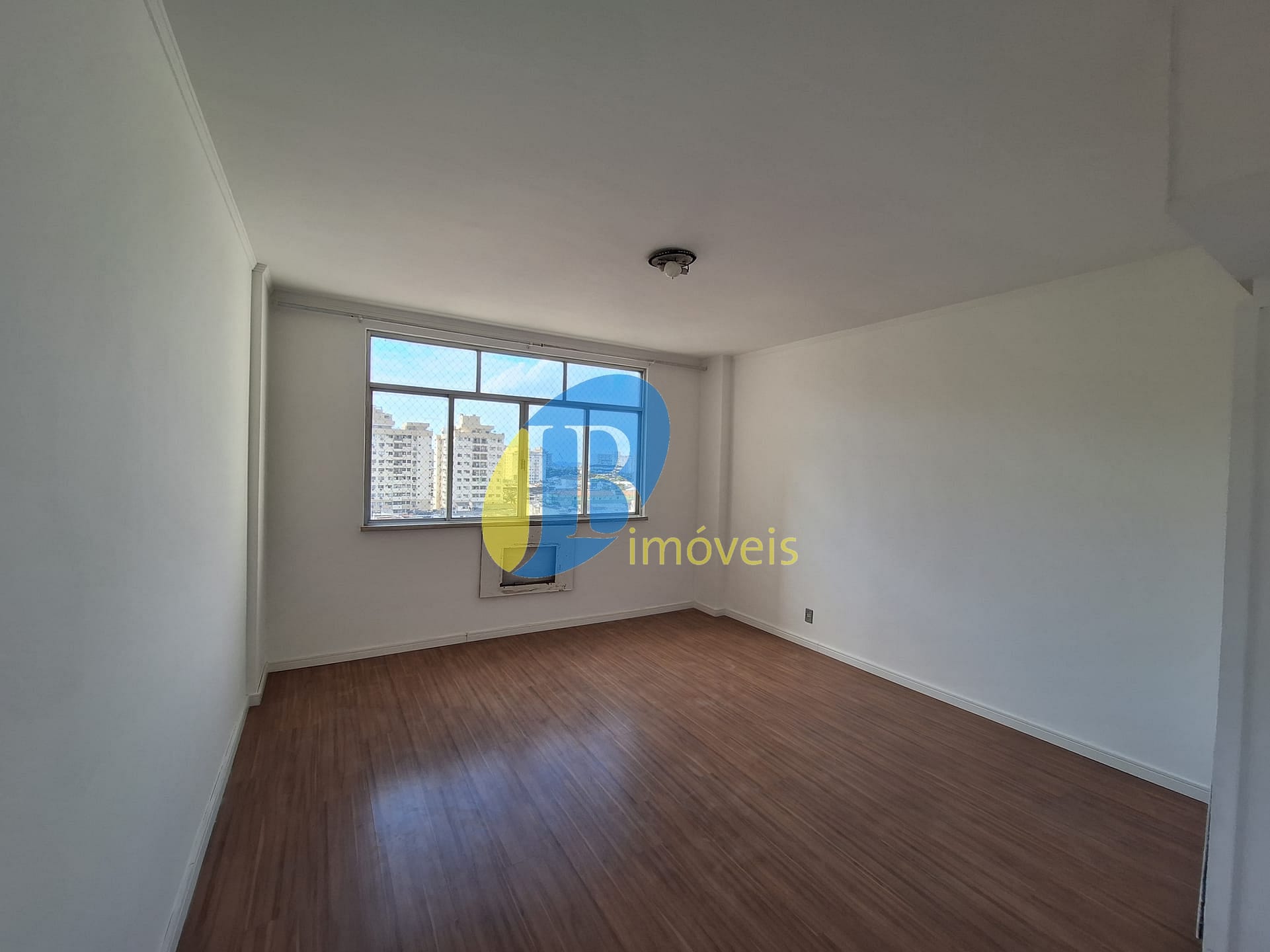 Apartamento para alugar com 2 quartos, 76m² - Foto 7