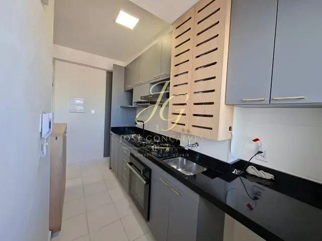 Apartamento 2 quartos e 1 banheiro, à venda ou para alugar, no bairro Vila Oliveira em Mogi das Cruzes