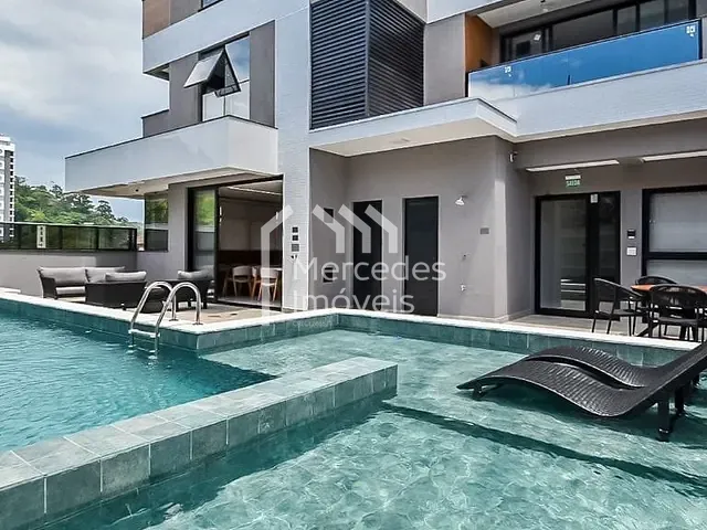 Apartamento com 156m² 3 quartos e 2 banheiros, à venda, no bairro Fazenda em Itajaí