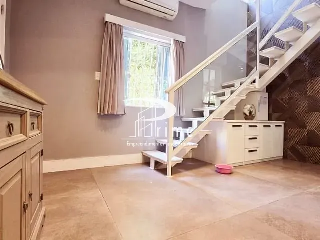 Apartamento com 85m² 3 quartos e 2 banheiros, à venda, no bairro Icaraí em Niterói