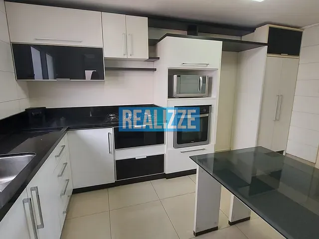 Apartamento com 218m² 3 quartos e 1 banheiro, à venda, no bairro Centro em Marau