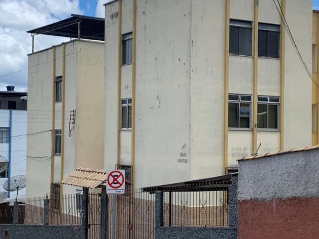 Apartamento 2 quartos e 1 banheiro, à venda, no bairro Cidade do Sol em Juiz de Fora