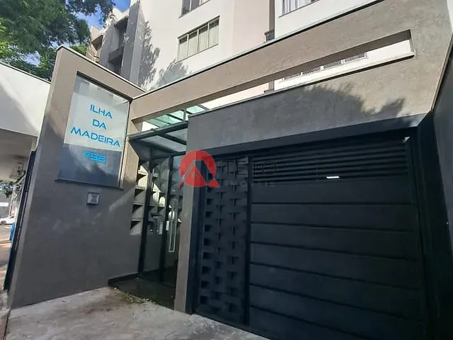 Apartamento com 130m² 3 quartos e 2 banheiros, para alugar, no bairro Zona 04 em Maringá