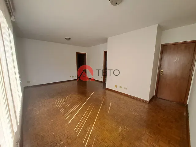 Apartamento com 130m² 3 quartos e 2 banheiros, para alugar, no bairro Zona 04 em Maringá
