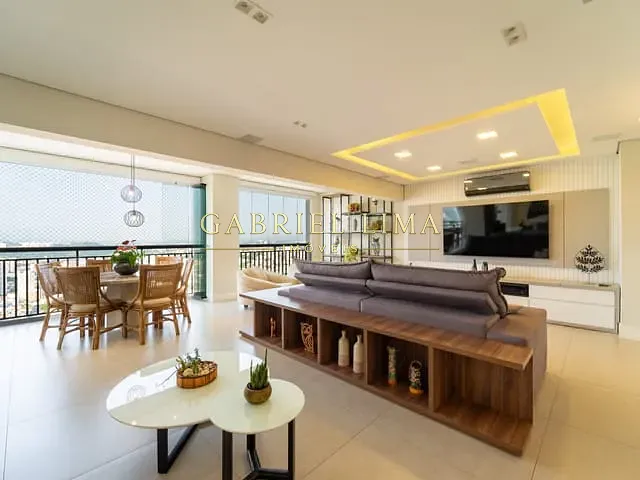 Apartamento com 264m² 3 quartos e 6 banheiros, à venda, no bairro Anhangabaú em Jundiaí