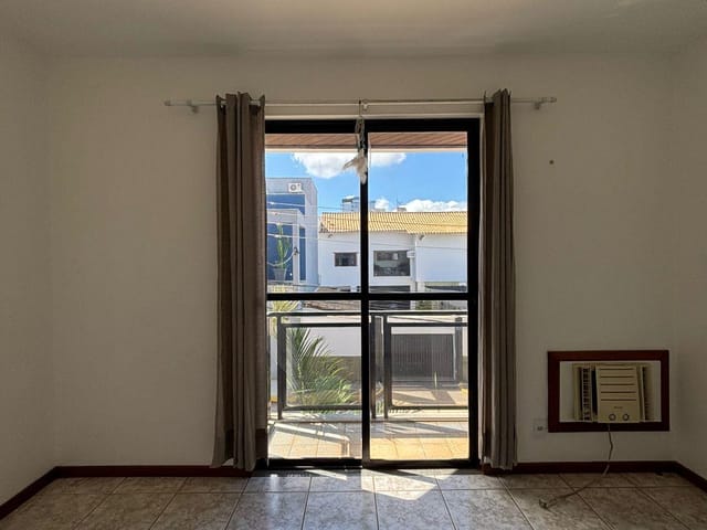 Apartamento 2 quartos e 2 banheiros, para alugar, no bairro CENTRO em Itaperuna