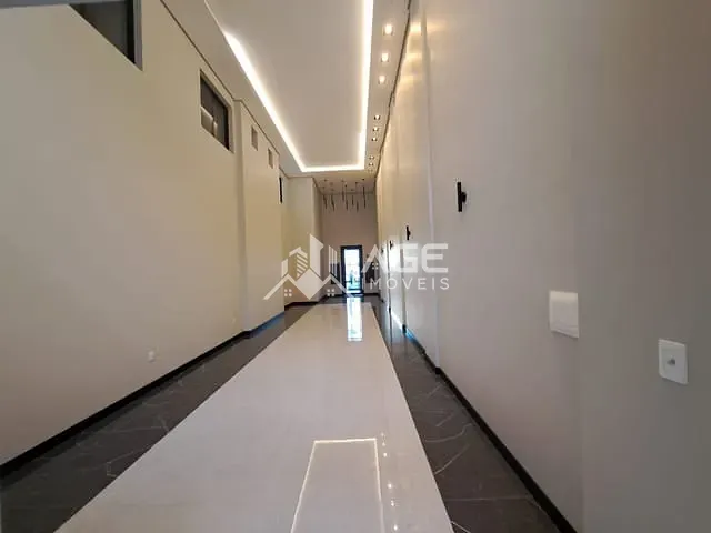 Apartamento com 215m² 3 quartos e 2 banheiros, à venda, no bairro Centro em Erechim