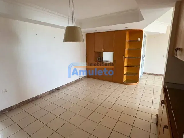 Apartamento 3 quartos e 4 banheiros, para alugar, no bairro Boa Viagem em Recife