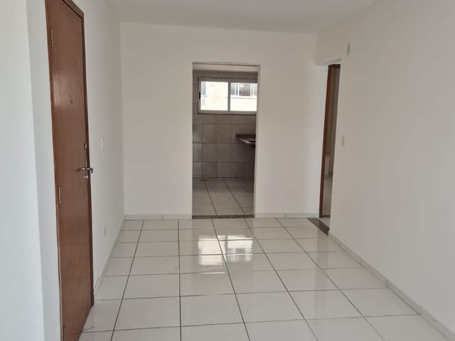 Foto do Apartamento - Apartamento amplo de 2 quartos - 65 m² - Bandeirantes | Bom Clima Imoveis Ltda