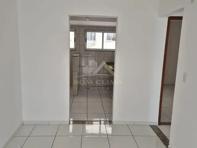 Apartamento 2 quartos e 1 banheiro, à venda, no bairro Bandeirantes em Juiz de Fora