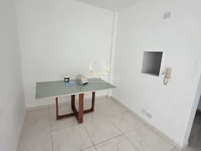 Apartamento 1 quarto e 1 banheiro, para alugar, no bairro Barra Funda em São Paulo