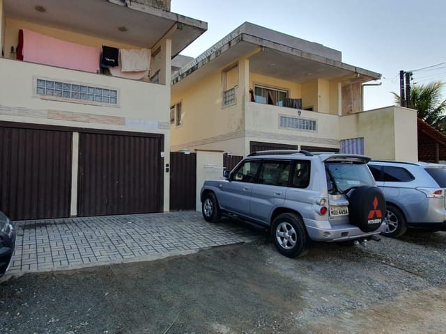 Apartamento 2 quartos e 1 banheiro, à venda, no bairro ARMAÇÃO em Penha