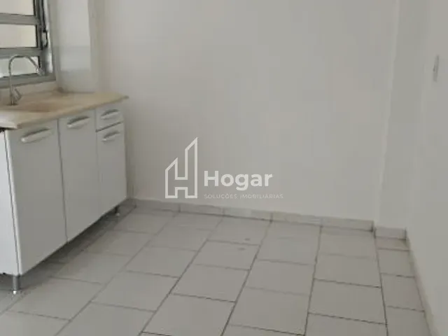 Apartamento com 81m² 3 quartos e 1 banheiro, para alugar, no bairro Vale dos Tucanos em Londrina