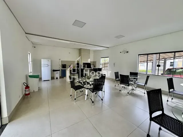 Apartamento com 81m² 3 quartos e 1 banheiro, para alugar, no bairro Vale dos Tucanos em Londrina