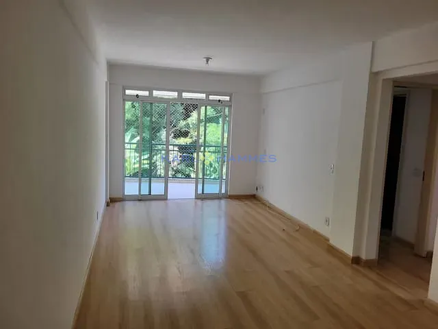 Apartamento com 75m² 2 quartos e 3 banheiros, à venda, no bairro Quitandinha em Petrópolis