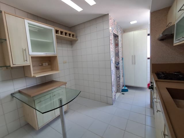 Apartamento 3 quartos e 3 banheiros, à venda, no bairro Luzia em Aracaju