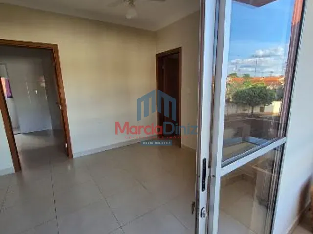 Apartamento 3 quartos e 1 banheiro, para alugar, no bairro Jardim Marajoara  em Ituverava