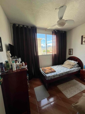 Apartamento 2 quartos e 1 banheiro, à venda, no bairro Engenheiro Leal em Rio de Janeiro