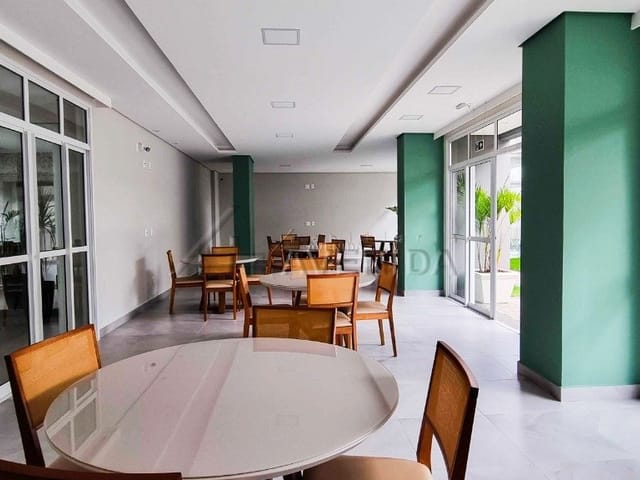 Apartamento com 80m² 3 quartos e 2 banheiros, à venda, no bairro São Vicente em Londrina