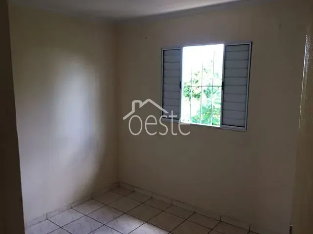 Apartamento com 45m² 2 quartos e 1 banheiro, à venda, no bairro Conjunto Habitacional Roberto Romano em Santa Bárbara D'Oeste