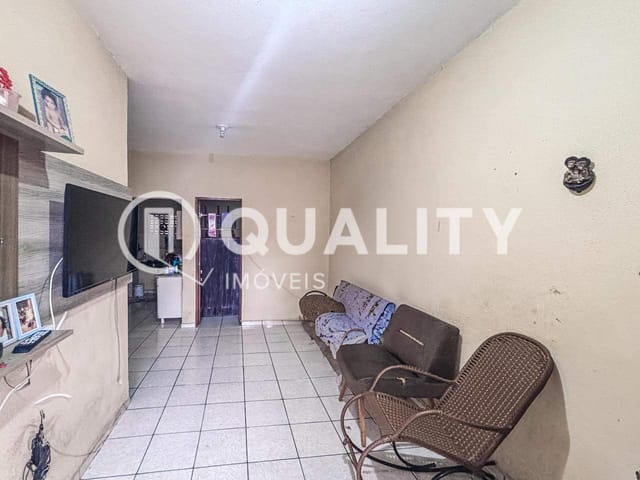 Apartamento 2 quartos e 1 banheiro, à venda, no bairro Vila Velha em Fortaleza