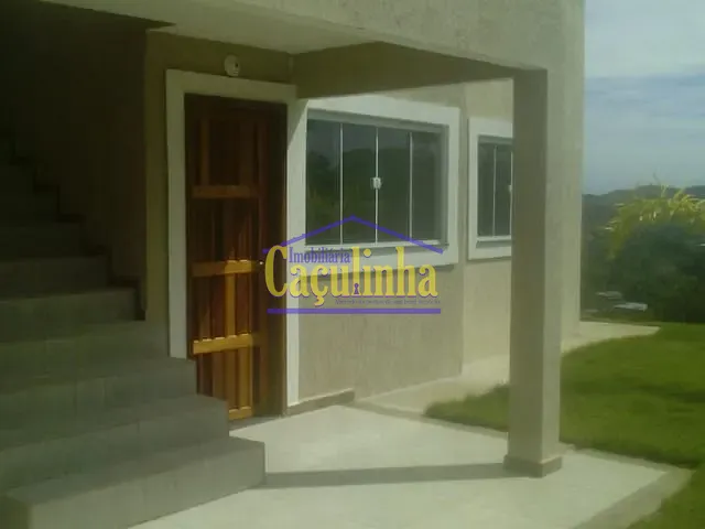 Apartamento 2 quartos e 1 banheiro, à venda, no bairro Santana da Barra em Barra do Piraí