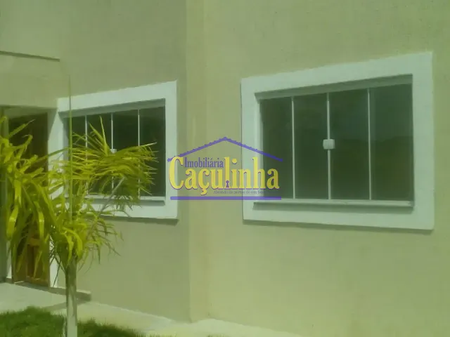 Apartamento 2 quartos e 1 banheiro, à venda, no bairro Santana da Barra em Barra do Piraí