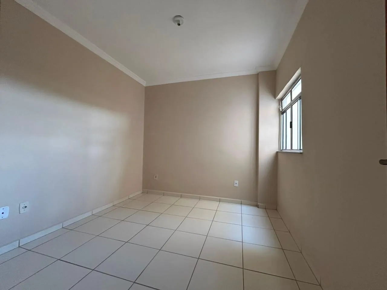 Apartamento para Locação 2 Quartos, 1 Vaga, 54M², Centro, RIO POMBA - MG - foto 8