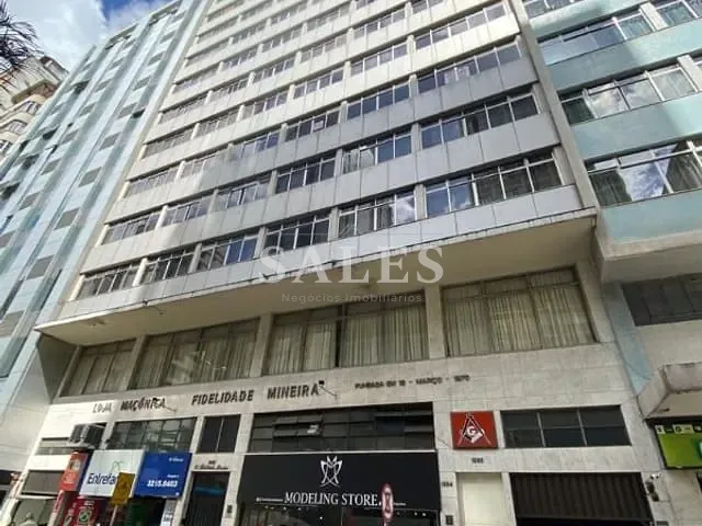 Apartamento com 149m² 3 quartos e 3 banheiros, à venda, no bairro Centro em Juiz de Fora