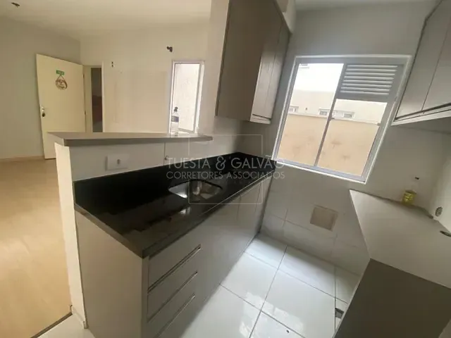 Apartamento com 45m², à venda, no bairro Bom Jesus em Campo Largo