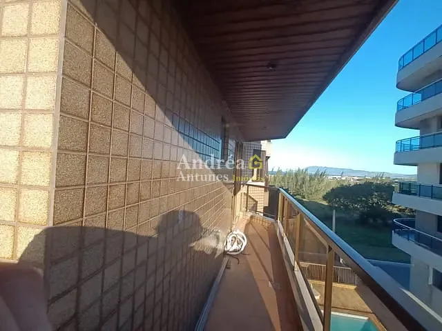 Apartamento 3 quartos e 4 banheiros, à venda, no bairro Braga em Cabo Frio