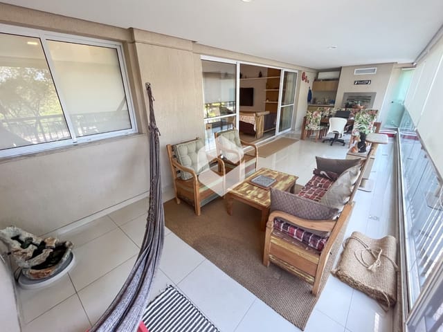 Apartamento com 194m² 4 quartos e 5 banheiros, à venda, no bairro Barra da Tijuca em Rio de Janeiro