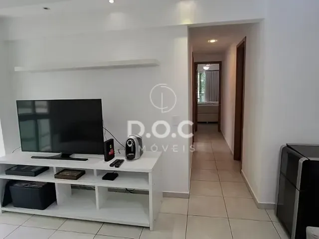 Apartamento 2 quartos e 2 banheiros, para alugar, no bairro Botafogo em Rio de Janeiro
