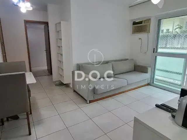 Apartamento 2 quartos e 2 banheiros, para alugar, no bairro Botafogo em Rio de Janeiro