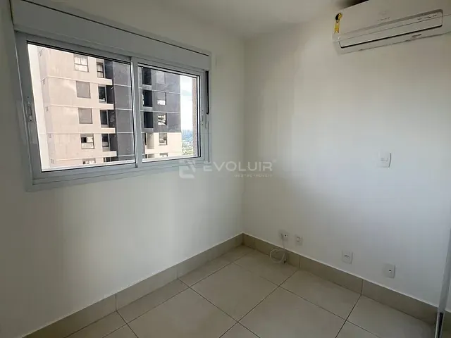 Apartamento 2 quartos e 2 banheiros, à venda, no bairro Setor Bueno em Goiânia