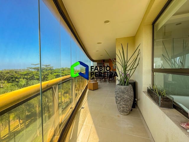 Apartamento com 261m² 3 quartos e 5 banheiros, à venda, no bairro Barra da Tijuca em Rio de Janeiro