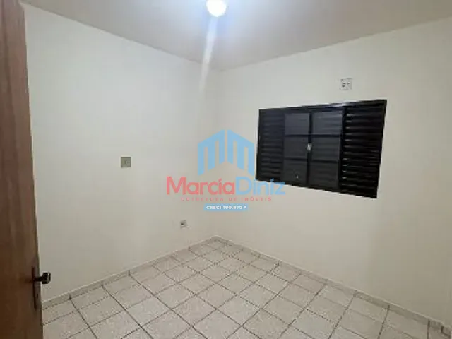 Apartamento 3 quartos e 2 banheiros, para alugar, no bairro Jardim Marajoara em Ituverava
